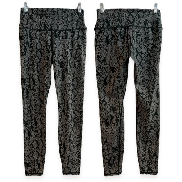 Varley Pants - Varley Snake Print Green Athletic Athleisure Mid Rise Cropped Leggings Medium